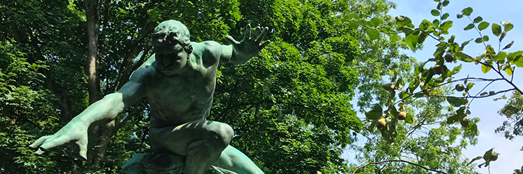 Le Parc Josaphat : promenade entre nature, sculptures et légendes !